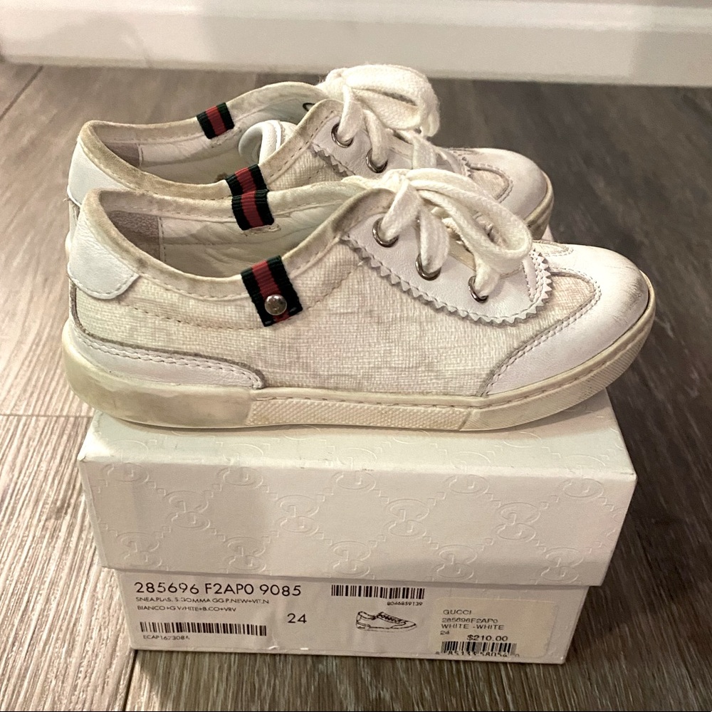 Gently Loved, White Gucci Sneakers, Kids 24